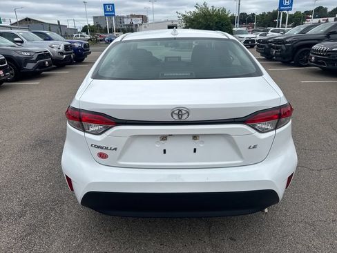 Used 2024 Toyota Corolla LE FWD image 6
