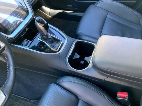 Used 2024 Subaru Outback Limited image 16