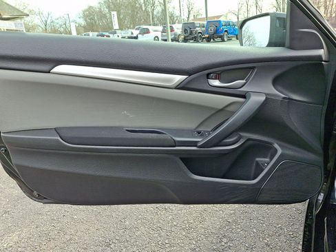 Used 2019 Honda Civic LX image 12