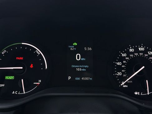 Used 2023 Toyota Sienna XLE image 46