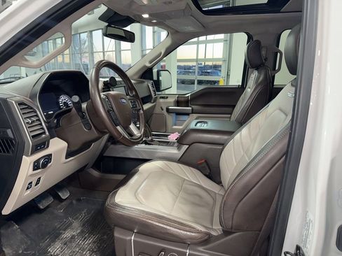 Used 2019 Ford F150 Limited image 11