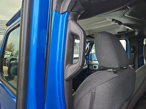 Used 2024 Jeep Wrangler Sahara w/ Technology Group image 89