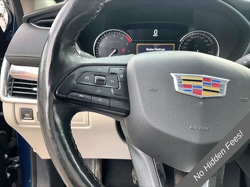 Used 2019 Cadillac XT4 Luxury w/ Trailering Package AWD/4WD image 16