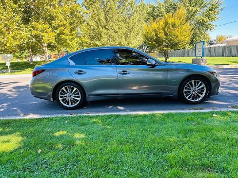 Used 2019 INFINITI Q50 Luxe w/ Essential Package (3.0T Luxe) image 8