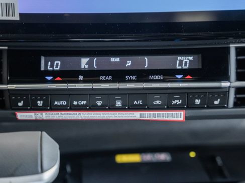 New 2026 Toyota Sienna Platinum AWD/4WD image 24