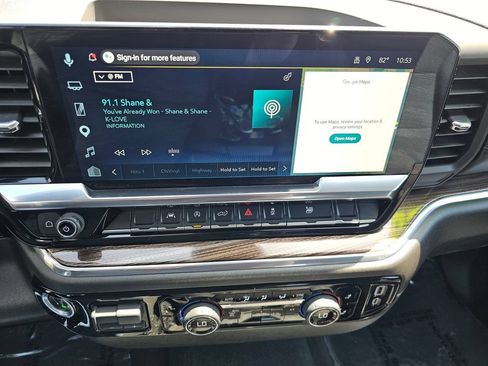 Used 2025 Chevrolet Silverado 1500 LT AWD/4WD image 31
