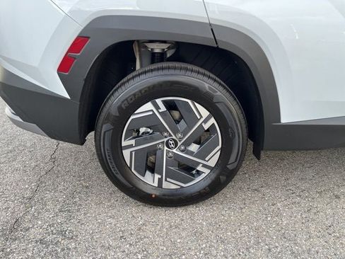 New 2026 Hyundai Tucson Blue SE image 41