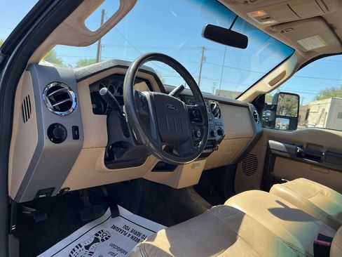 Used 2012 Ford F250 Lariat w/ Lariat Interior Pkg AWD/4WD image 24