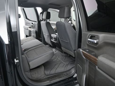 Used 2019 Chevrolet Silverado 1500 LT Trail Boss AWD/4WD image 11