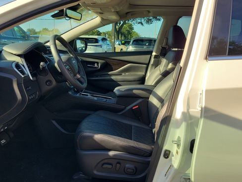Certified 2024 Nissan Murano Platinum w/ Cargo Package FWD image 19