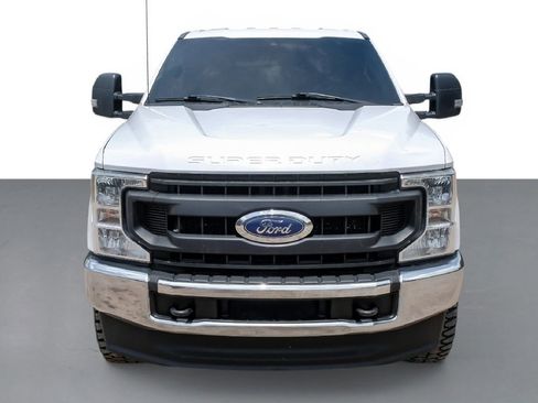 Used 2020 Ford F250 XL w/ Power Equipment Group AWD/4WD image 47