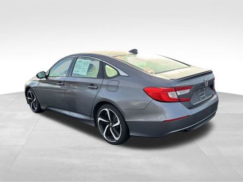 Used 2018 Honda Accord Sport image 3