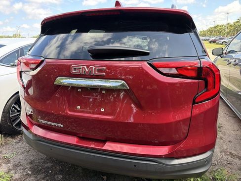 Used 2019 GMC Terrain SLE w/ Driver Convenience Package FWD image 11