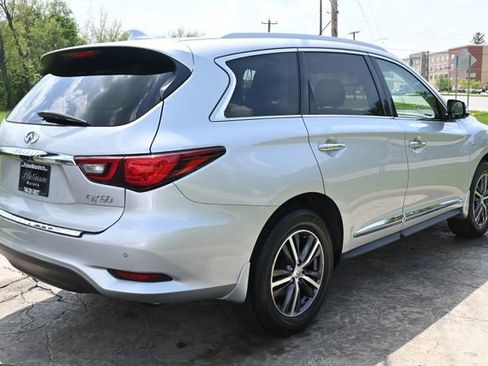 Used 2019 INFINITI QX60 Luxe w/ Essential Package AWD/4WD image 5