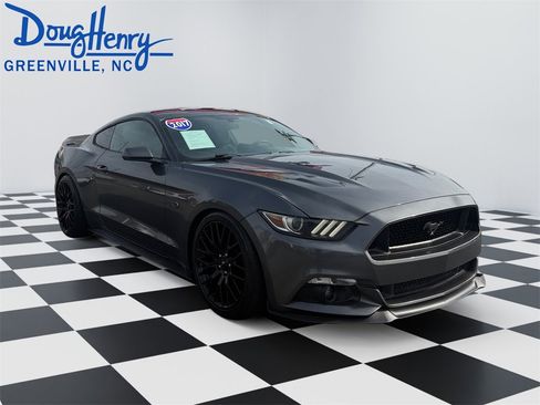 Used 2017 Ford Mustang GT w/ GT Performance Package image 7