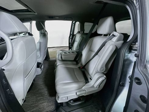Used 2021 Honda Odyssey EX-L image 17