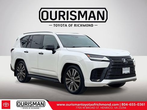 Used 2024 Lexus LX 600 4WD w/ Appearance Package image 1