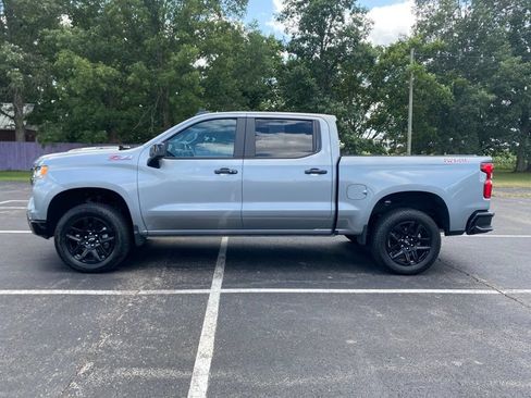 Used 2026 Chevrolet Silverado 1500 LT Trail Boss w/ Convenience Package II AWD/4WD image 4