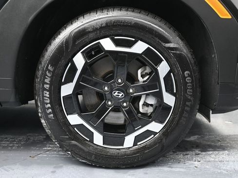 Used 2025 Hyundai Santa Fe SE AWD/4WD image 14