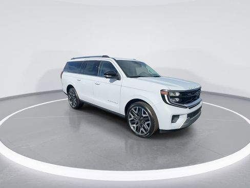 New 2026 Ford Expedition Max Platinum image 3