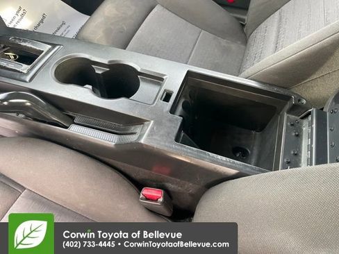 Used 2009 Ford Mustang Premium image 21