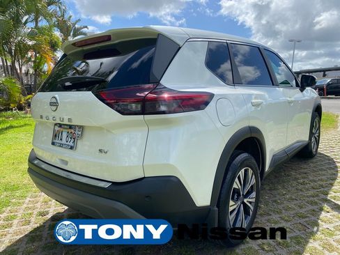 Used 2023 Nissan Rogue SV FWD image 25