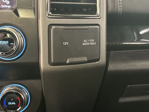 Used 2019 Ford F150 Raptor w/ Equipment Group 802A Luxury image 32