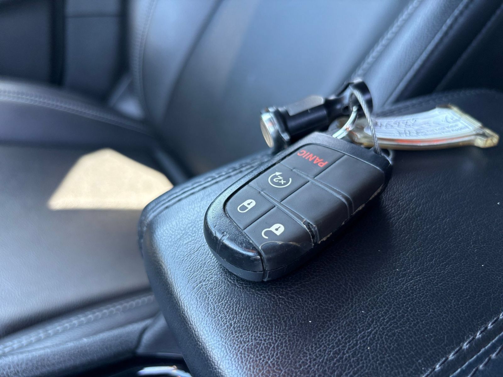 Used 2025 Jeep Compass Limited AWD/4WD image 20