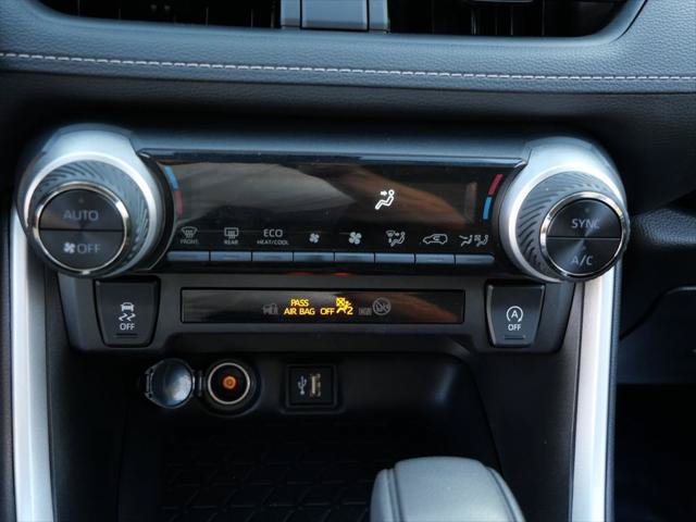 Certified 2025 Toyota RAV4 XLE AWD/4WD image 19