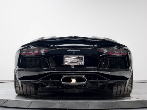 Used 2015 Lamborghini Aventador LP 700-4 AWD/4WD image 38