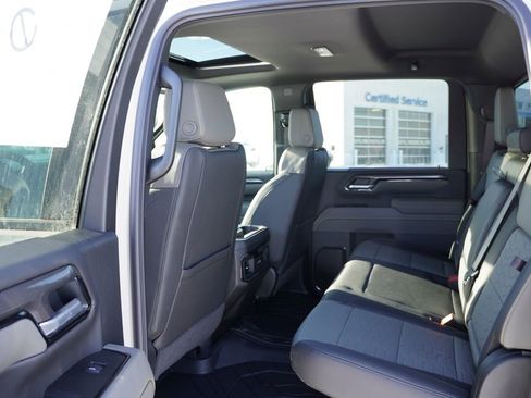 New 2026 Chevrolet Silverado 2500 ZR2 image 12