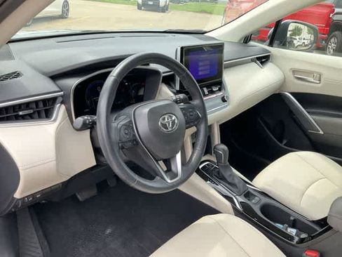 Certified 2024 Toyota Corolla Cross XLE w/ Convenience Package AWD/4WD image 10