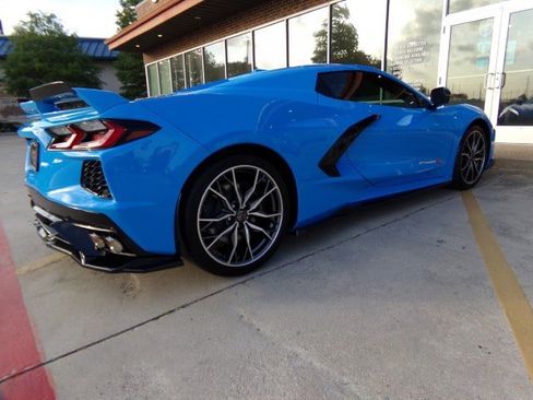 Used 2023 Chevrolet Corvette Stingray Premium Conv w/ Z51 Performance Package RWD image 26