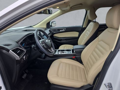 Certified 2022 Ford Edge SEL w/ Convenience Package image 11