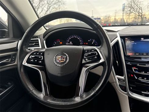Used 2014 Cadillac SRX Luxury w/ Driver Awareness Package image 19