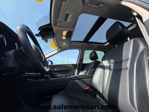 Certified 2023 Nissan Rogue SV w/ SV Premium B Package image 11