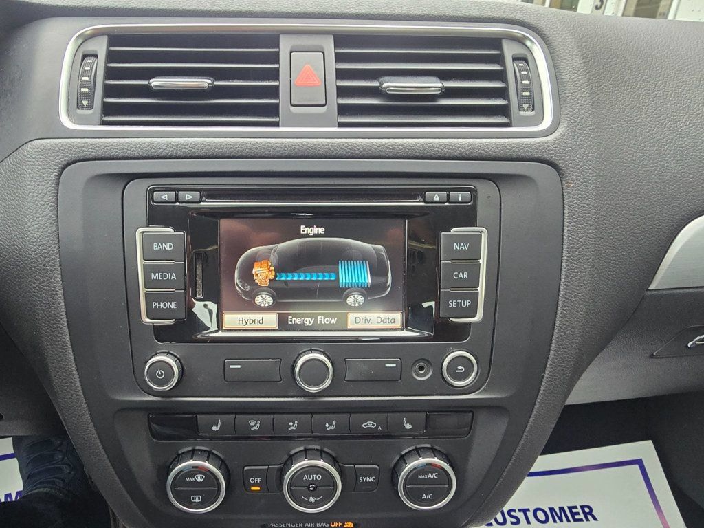 Used 2014 Volkswagen Jetta Hybrid Sedan FWD image 22