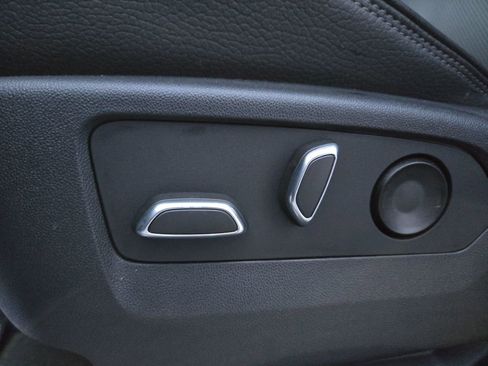 Used 2023 GMC Sierra 1500 Denali w/ Denali Reserve Package image 9