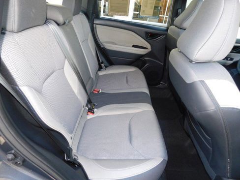 Used 2025 Subaru Forester Premium w/ Convenience Package #1 image 19