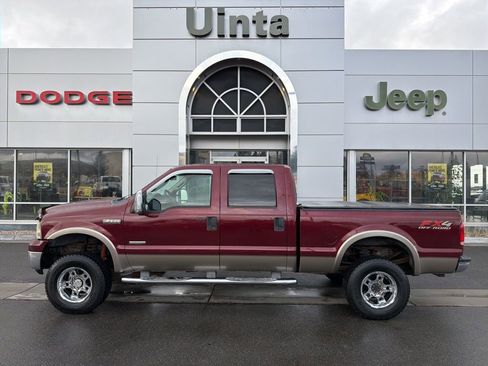 Used 2006 Ford F350 Lariat image 3