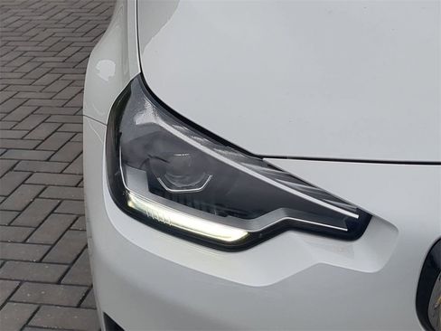 Certified 2024 BMW 230i Coupe w/ Convenience Package image 11