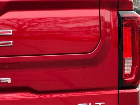 Used 2023 GMC Sierra 1500 SLT w/ SLT Premium Plus Package image 52