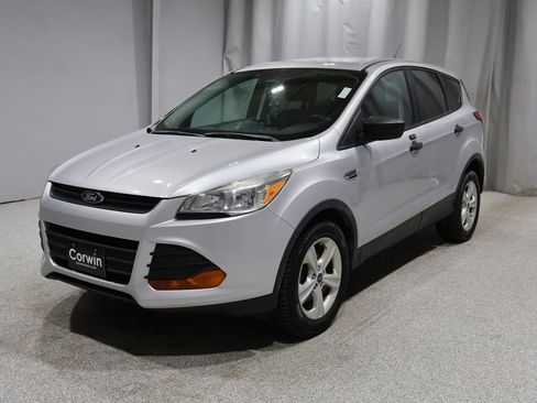Used 2016 Ford Escape S image 5