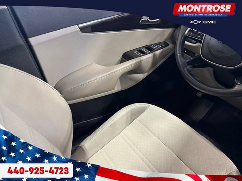 Used 2020 Kia Sorento S AWD/4WD image 32