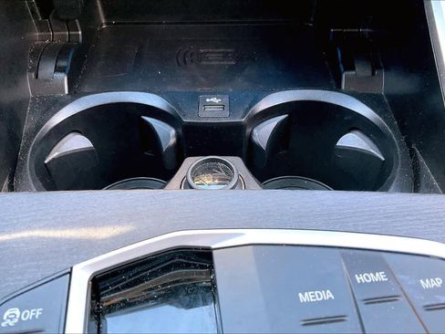 Used 2025 BMW 430i xDrive Coupe w/ Premium Package image 34