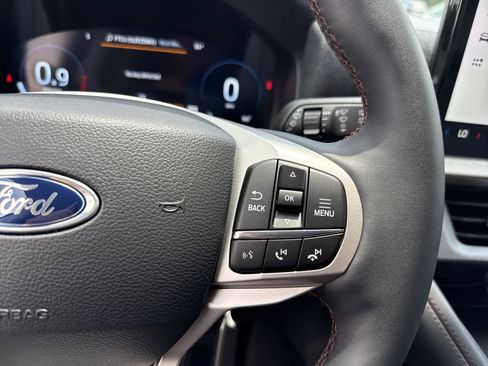 New 2026 Ford Explorer Active w/ Active Comfort Package RWD image 27