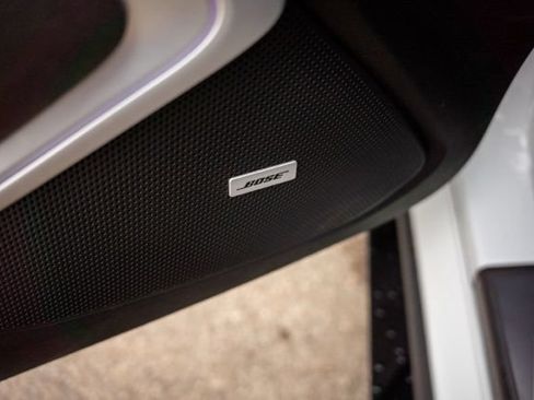 Used 2019 Chevrolet Camaro ZL1 RWD image 17