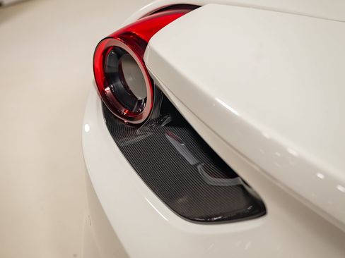 Certified 2017 Ferrari 488 GTB RWD image 45