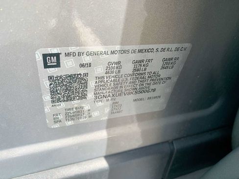 Used 2019 Chevrolet Equinox LT w/ Sun & Navigation Package AWD/4WD image 34