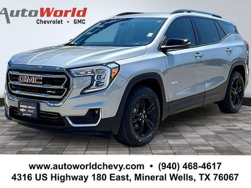 Used 2023 GMC Terrain AT4 AWD/4WD image 1